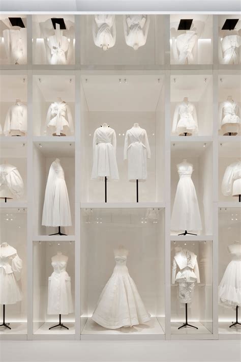 dior ausstellung london